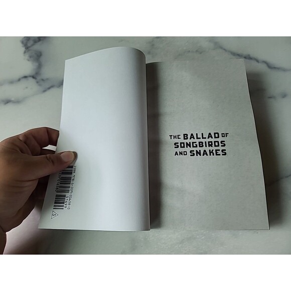 Ballad of Songbirds and Snakes (a Hunger Games Novel): Movie Tie-In Edition... - Picture 2 of 10